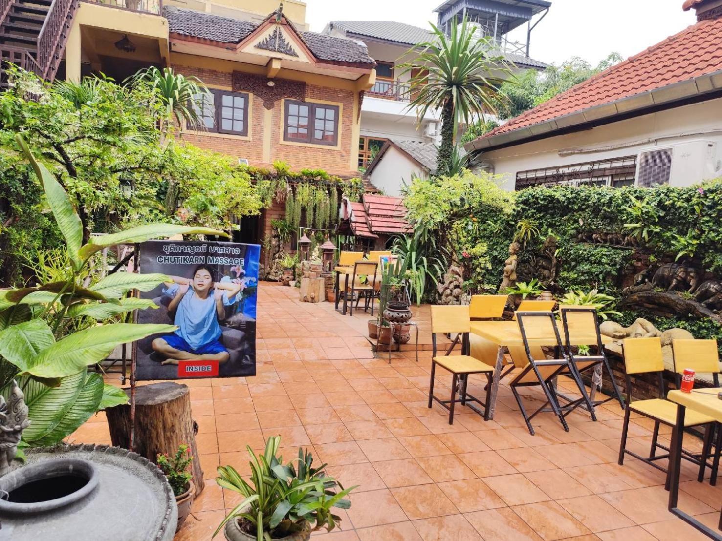 S.K. House 1 Chiang Mai Exterior foto